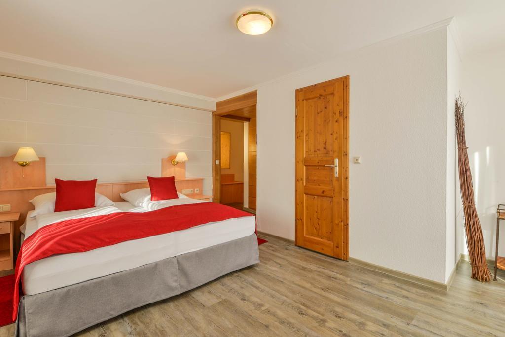 Landhotel Zum Metzgerwirt Bayersoien Esterno foto